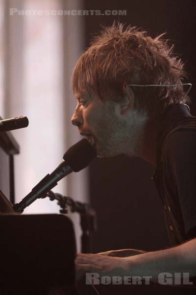 RADIOHEAD - 2008-06-10 - PARIS - Bercy - Thomas Edward Yorke